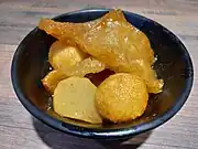 Luobo, frittierte Fischklößchen und Schweinehaut, Hongkong