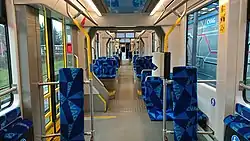 Innenraum eines Škoda-Triebwagens (2022)