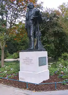 Felix Mendelssohn Bartholdy Denkmal in 2012