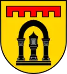 mit fünf Lätzen schwebend