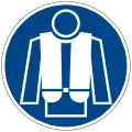 D-M015: Rettungsweste tragen