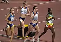 Die Verfolgergruppe (v. r. n. l.): Karissa Schweizer, Eilish McColgan, Laura Weightman, Hawi Feysa