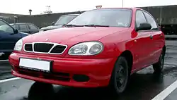 Daewoo Lanos Fünftürer (1997–2000)