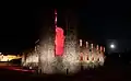 Das Schloss  bei Nacht