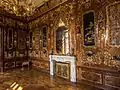 Chinesisches Zimmer, Schloss Hetzendorf, Wien. Originaler Schwarzgoldener Lack, Fächer und Figurinen in einem kostbaren und sehr fantasievollen barocken Boiseriedekor