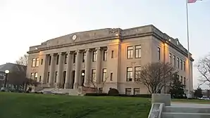 Daviess County Courthouse