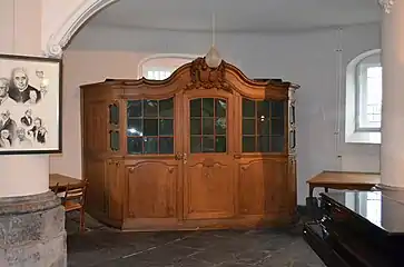 Herrenbank für das Ehepaar Clermont