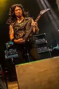 Gitarrist Rob Cavestany