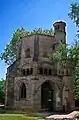 Der Alte Turm der Abtei Mettlach, Ehemalige Grabkapelle des heiligen Lutwinus