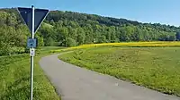 Der Radweg talaufwärts kurz nach der Querung der K 2847 vor Oberbalbach
