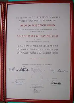 Nationalpreisurkunde 1949 für Friedrich Hund