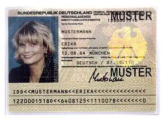 Personalausweis, Ausgabezeitraum:1. April 1987 bis 30. Oktober 2010 (in den neuen Bundesländern erst nach der deutschen Wiedervereinigung)