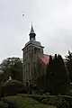 Der Turm der Kirche