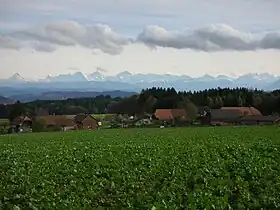 Der Weiler Ufem Moos in Diemerswil