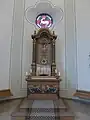 Dillingen, Kirche St. Johann, Hochaltar mit Kleeblattfenster