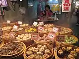 Straßen­imbiss – Gongguan-Nacht­markt, Taipeh
