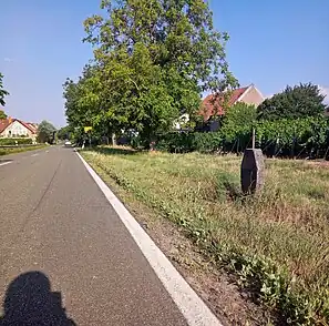 Gedenkstein Gerlitschke, Übersichtsaufnahme