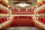 Neobarocker Zuschauerraum im Antonín-Dvořák-Theater in Ostrava