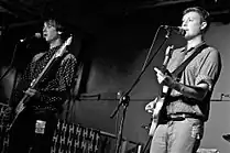 Django Django bei einem Liveauftritt (Glasgow, 2010)