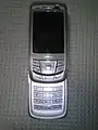 NTT DoCoMo FOMA D901iS (geöffnet)