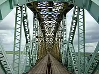 Blick in die Brücke, als sie Straßenbrücke war (2004)