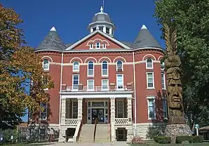 Das Doniphan County Courthouse in Troy, gelistet im NRHP Nr. 74000826