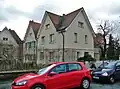 Gartenstadt Hellerau: Doppelwohnhaus mit Einfriedung (Einzeldenkmal zu ID-Nr. 09210046)