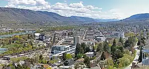 Blick nach Osten, links der South Thompson River