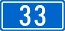 D33