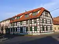 Fachwerkbau aus der 2. Hälfte des 18. Jahrhunderts an der ul. Żeromski 11