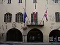 Stadthaus und mittelalterliche Arkadengänge