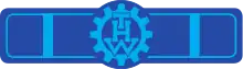 Blauer Banner, darin mittig das THW-Logo aus Zahnrad und Initialen, links und rechts davon ein senkrechter Balken (hellblau)