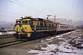 Der Pullman Cerdanya bei der Einfahrtin den Bahnhof Puigcerdá, 1992