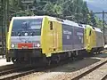 Viersystem­lo­ko­mo­ti­ve 189 917 im Bahn­hof Brenner