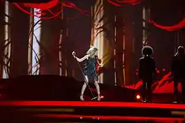 Amandine Bourgeois 2013