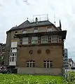 Blick auf den Garagenanbau von 1921