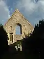 Ruinen der alten Kirche