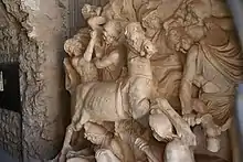 Reliefplatte vom Parthermonument
