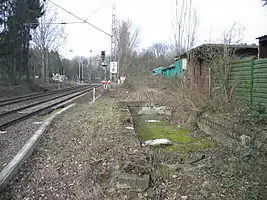 Reste der Bahnsteige und der Unterführung