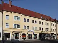 Das Mietshaus Rinckartstraße 7/8 als Teil der westlichen Straßenrandbebauung. (2012)