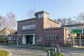 Empfangsgebäude