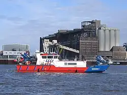 Einsatzboot Bremen 1 für die Wasserschutzpolizei und die Feuerwehr Bremen im Stadtgebiet Bremen gebaut, seit 1. Januar 2018 nur noch als Löschboot im Einsatz