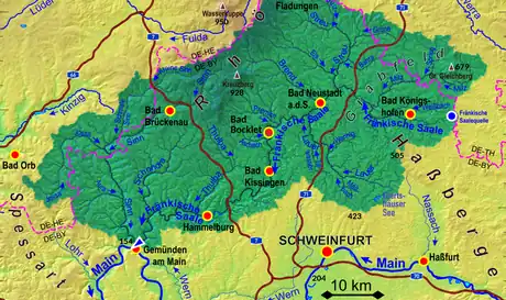 Schweinfurt ist das Tor zum Bäderland Bayerische Rhön, das nahezu identisch mit dem Einzugsgebiet der Fränkischen Saale ist (grüne Flächenfärbung)