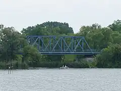Eisenbahnbrücke Pritzerber See von der Havel aus gesehen
