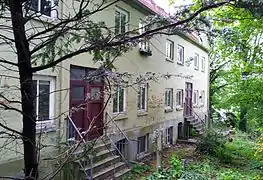 Rückseite der Sahlhäuser Nr. 15 a und b