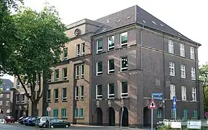 Das C-Gebäude des Elsa-Brändström-Gymnasium