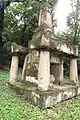 Denkmal im Garten des Schlosses