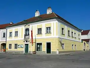 Das Gemeindeamt von Enzersdorf an der Fischa