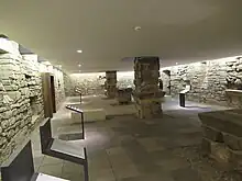 "Ort der Stille" im Keller der 2010 neugebauten früheren Augustinerbibliothek (267/275  Tote)