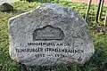 Erinnerungsstein an die Flensburger Straßenbahn bei der Apenrader Straße